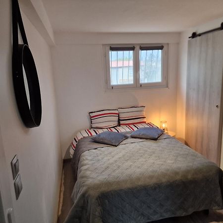 Spacieux Studio Dans Le Beaujolais Saint-Georges-de-Reneins Bagian luar foto