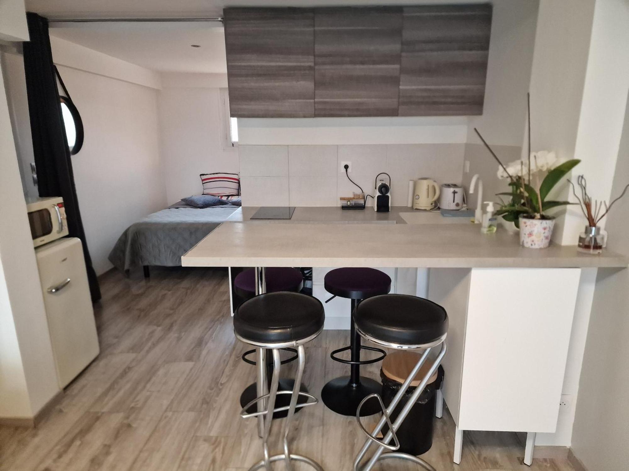 Spacieux Studio Dans Le Beaujolais Saint-Georges-de-Reneins Bagian luar foto